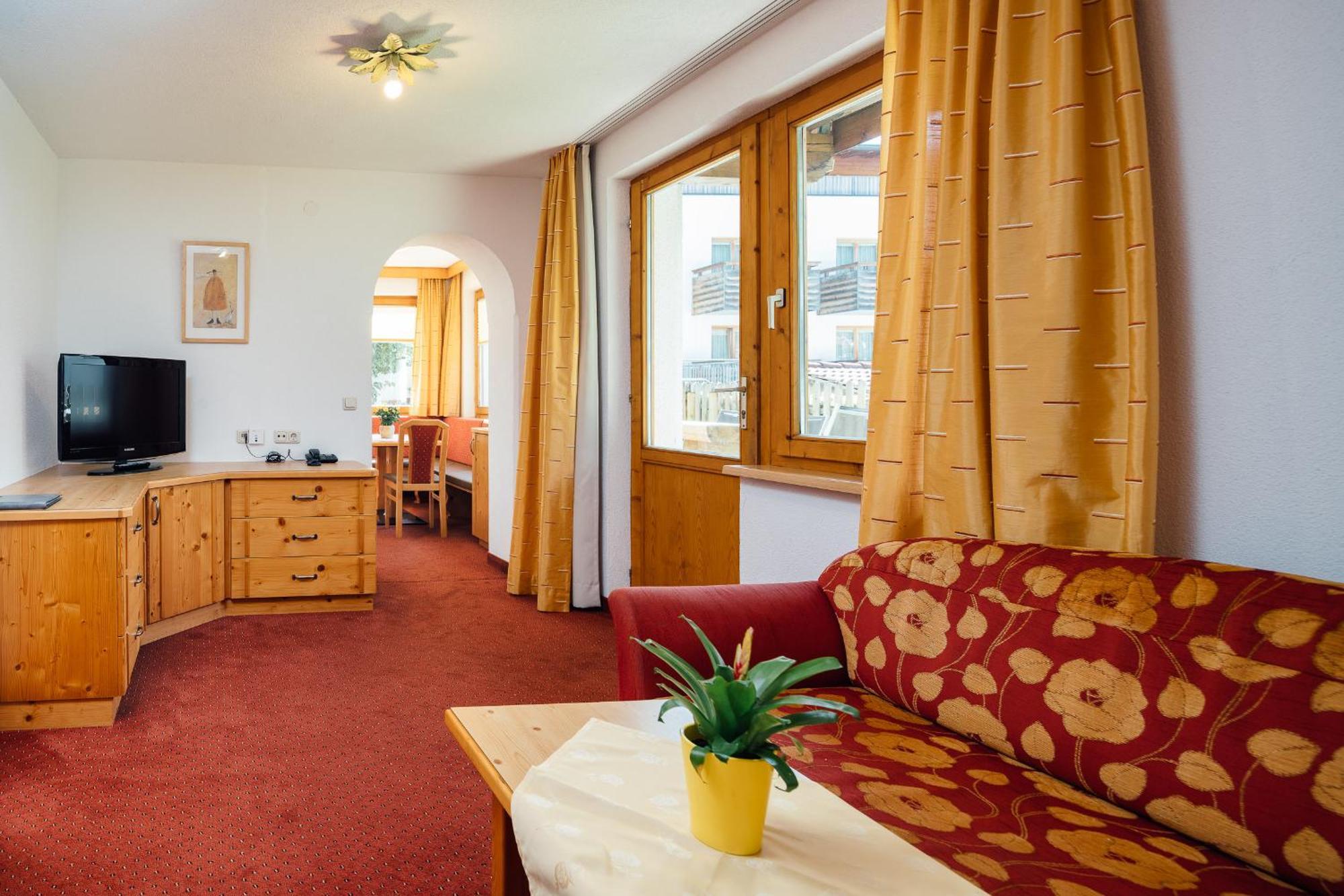 Haus Central Serfaus Zewnętrze zdjęcie
